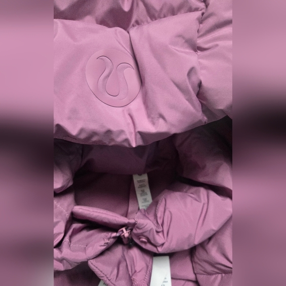 Lululemon *Rare* Wunder Puff Cropped Vest Size 10 Velvet Dust NWT - Picture 4 of 8